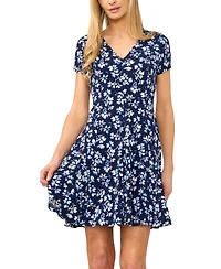 CeCe Women's Short-Sleeve V-Neck Knitted Dress
