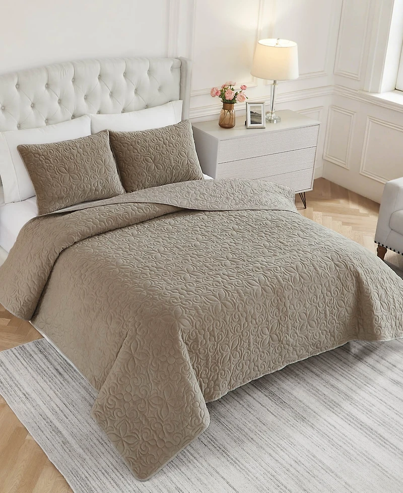 Bcbg Astor Velvet 3-Pc. Quilt Set