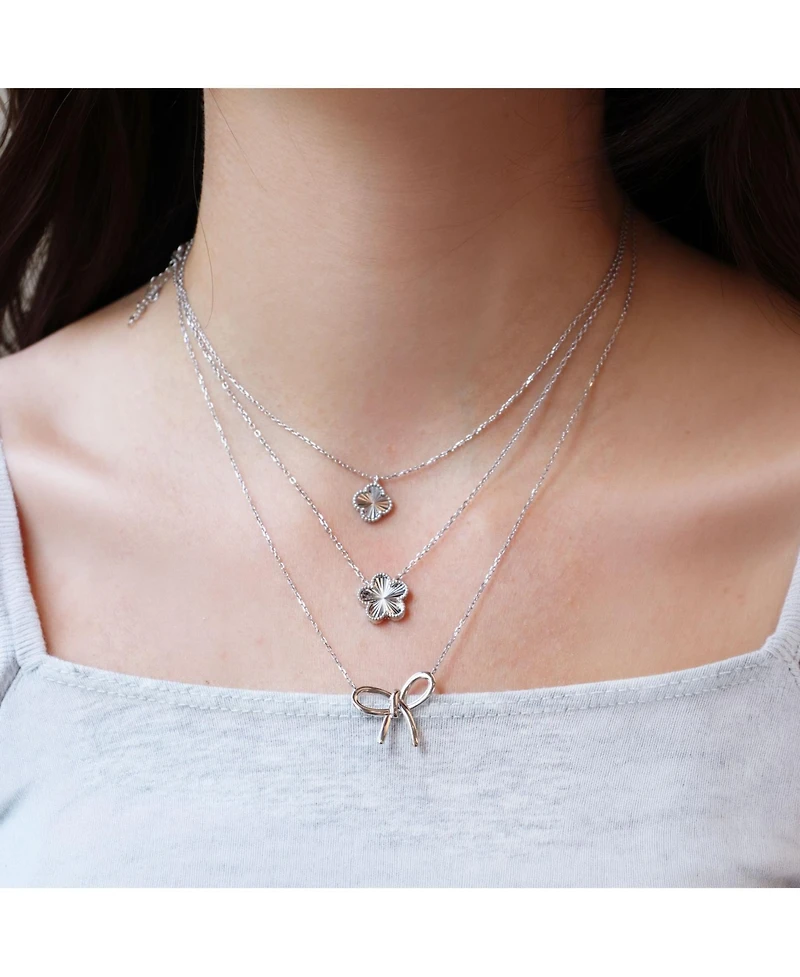 The Lovery Silver Clover Necklace