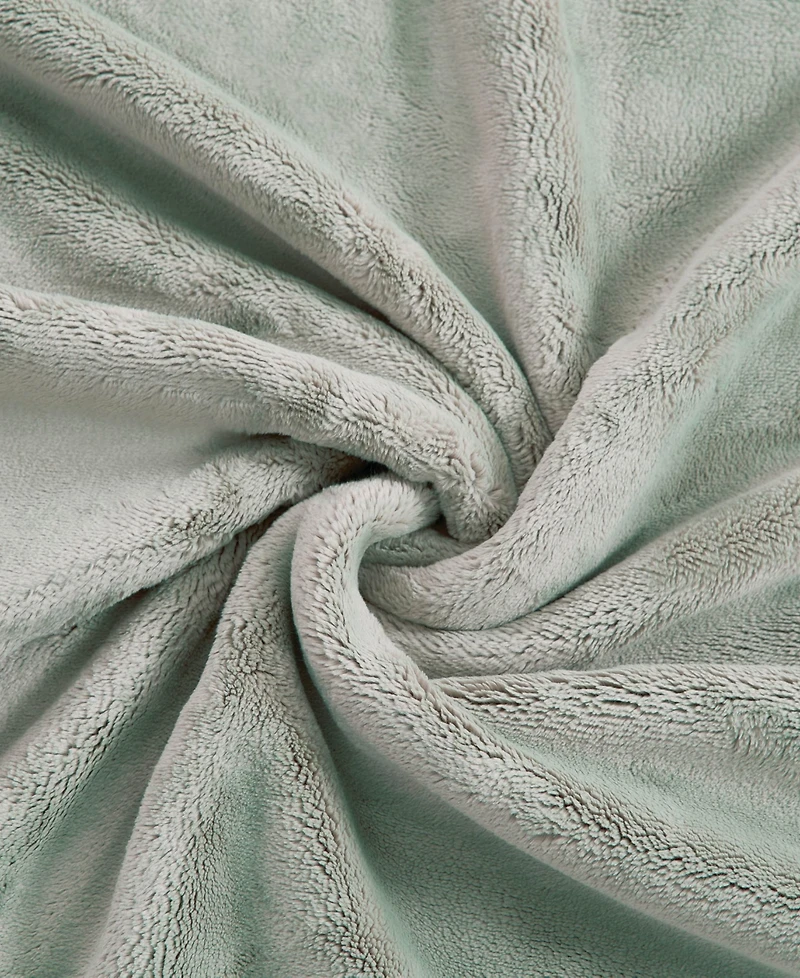 Hunter Coco Flannel Ultra Plush Throws, 50" x 70"