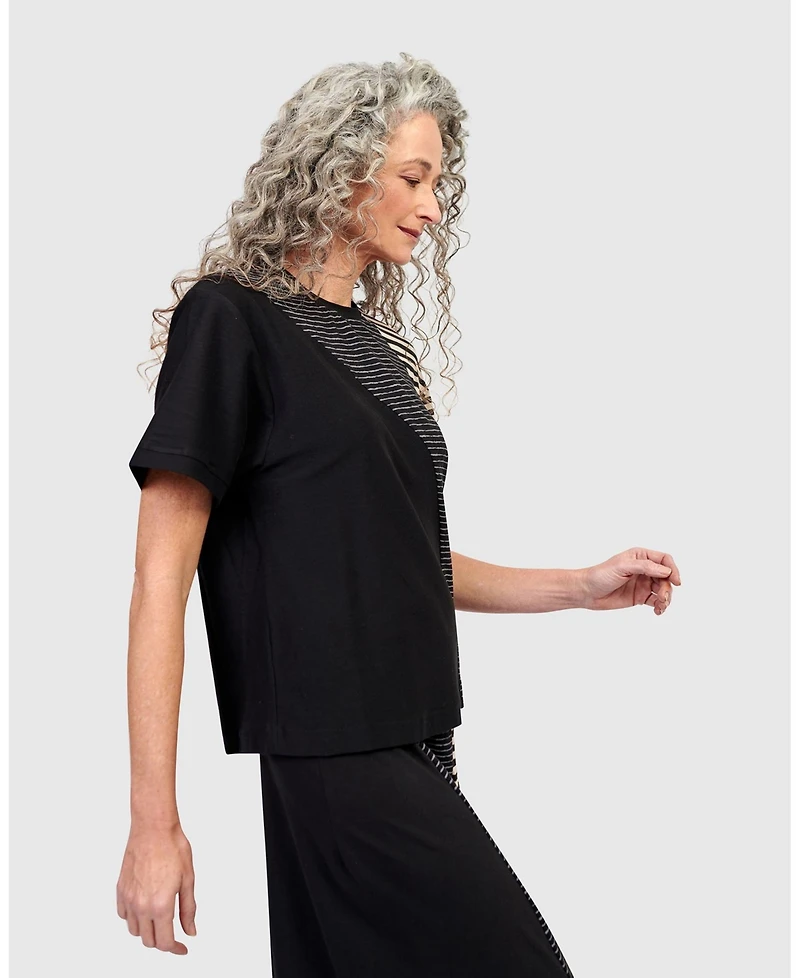 Alembika Women's Urban Rattlesnake Tee