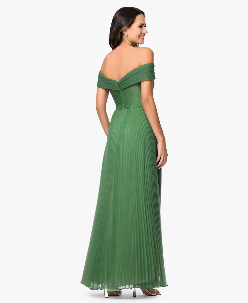 Xscape Women's Off-The-Shoulder Gown