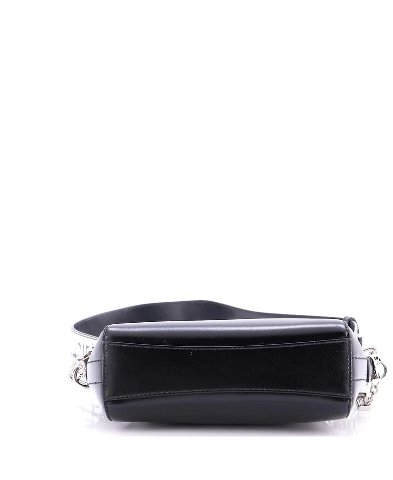 Pre-Owned Givenchy Xs x Chito Antigona Convertible Bag Leather