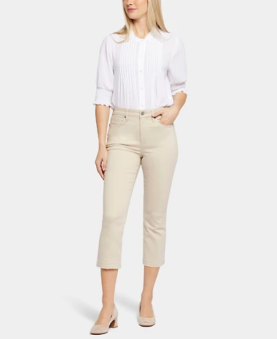 Nydj Petite Chloe Pull-On Capri Jeans
