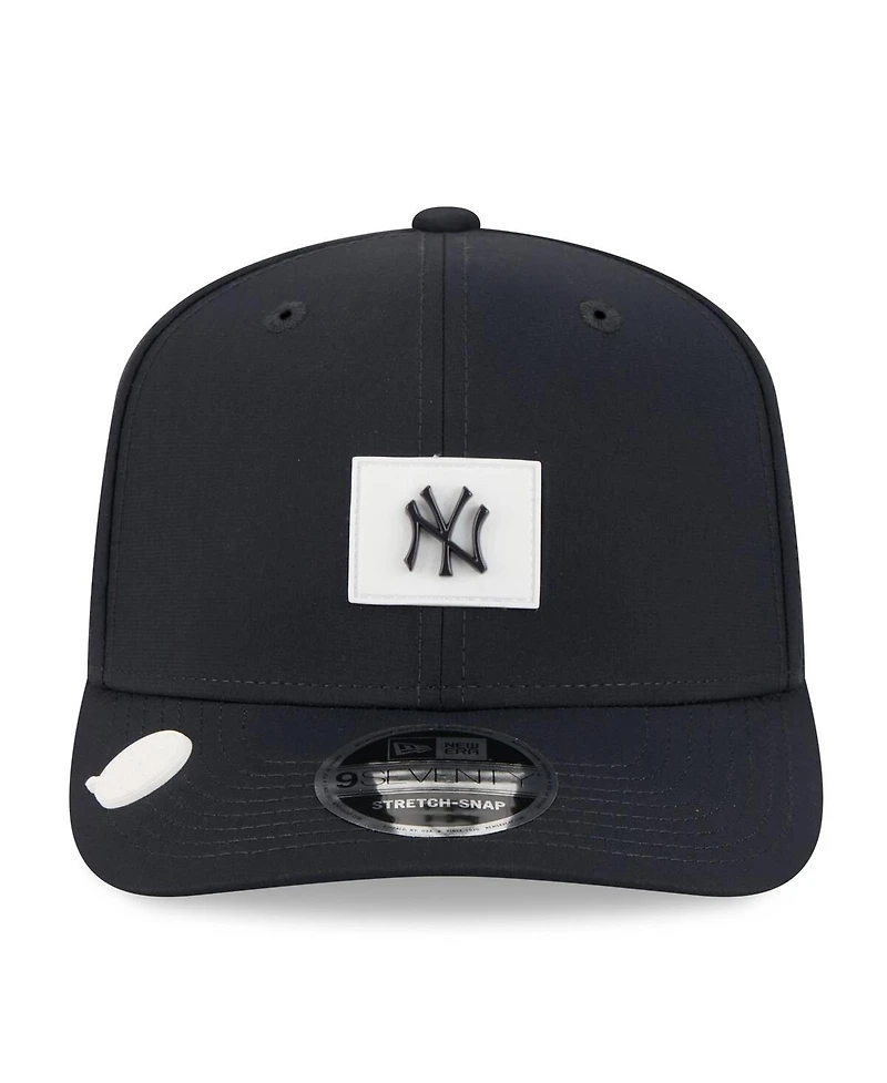 New Era Men's Navy New York Yankees 2026 Clubhouse 9SEVENTY Adjustable Hat