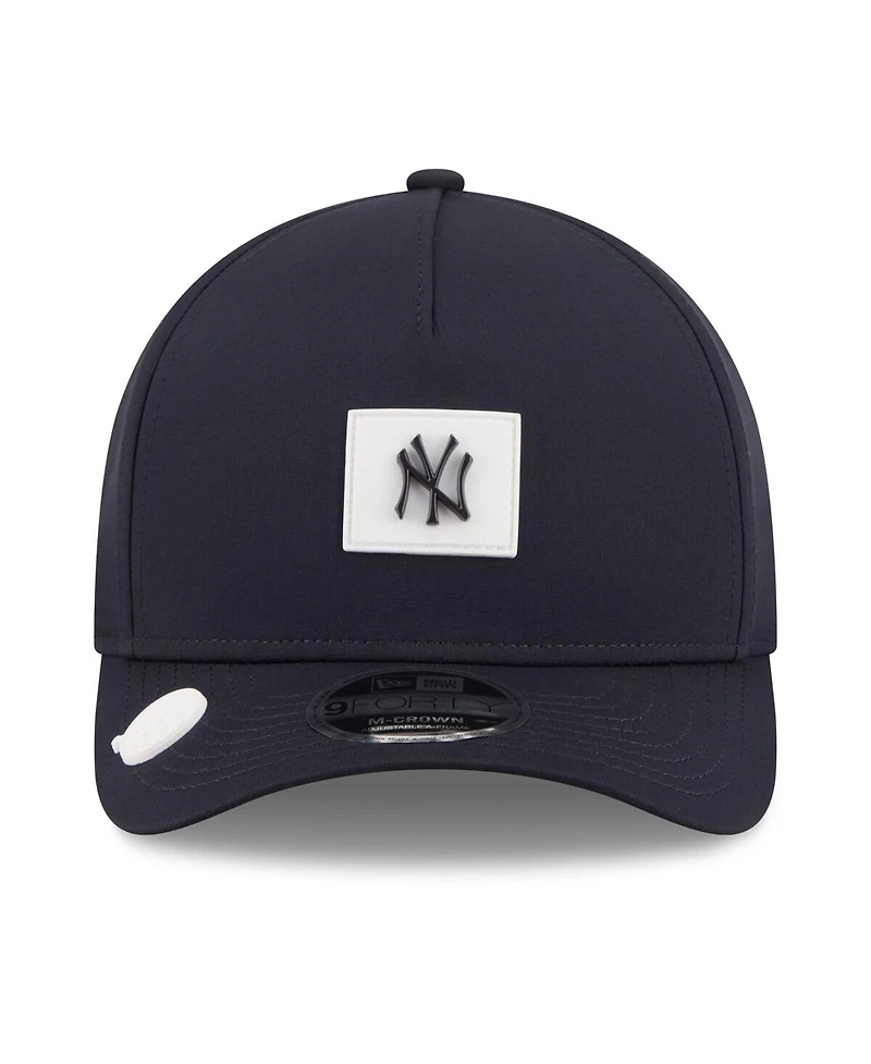 New Era Men's Navy New York Yankees 2026 Clubhouse 9FORTY A-Frame Adjustable Hat