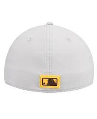 New Era Men's Gray San Diego Padres 2026 Clubhouse Alternate 39THIRTY Flex Hat