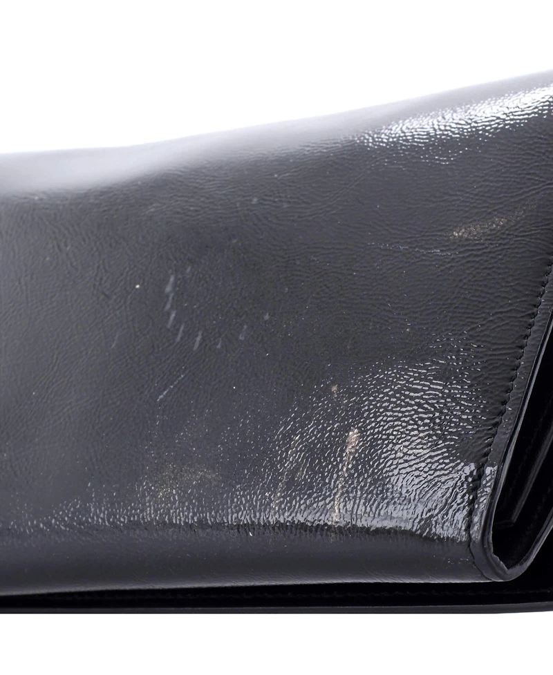 Pre-Owned Saint Laurent Small Belle de Jour Chain Wallet Leather