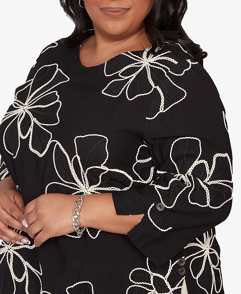 Alfred Dunner Plus Detail Driven Flower Soutache Three Quarter Sleeve Top