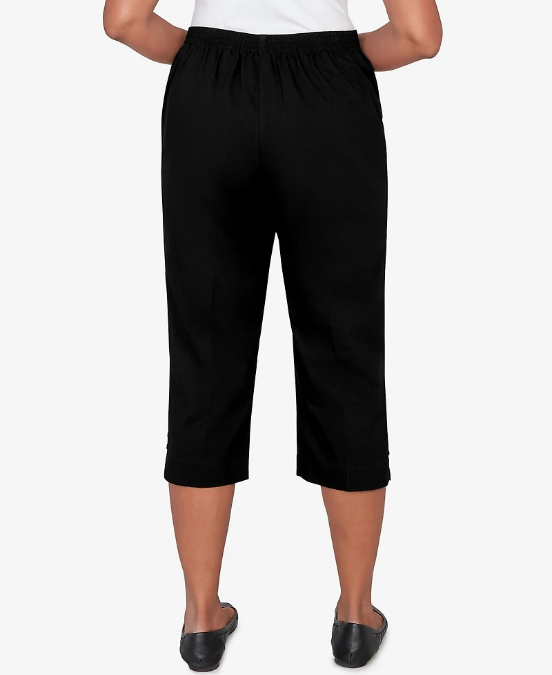 Alfred Dunner Women's Classic Solid Twill Button Hem Capri Pants