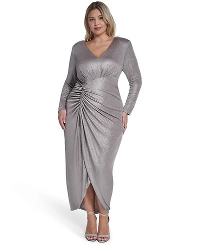 Jessica Howard Plus V-Neck Gown