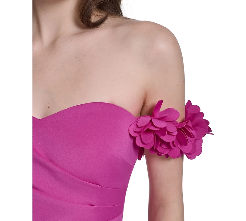 Eliza J Petite Polyester-Blend Sweetheart Neck Ball Gown