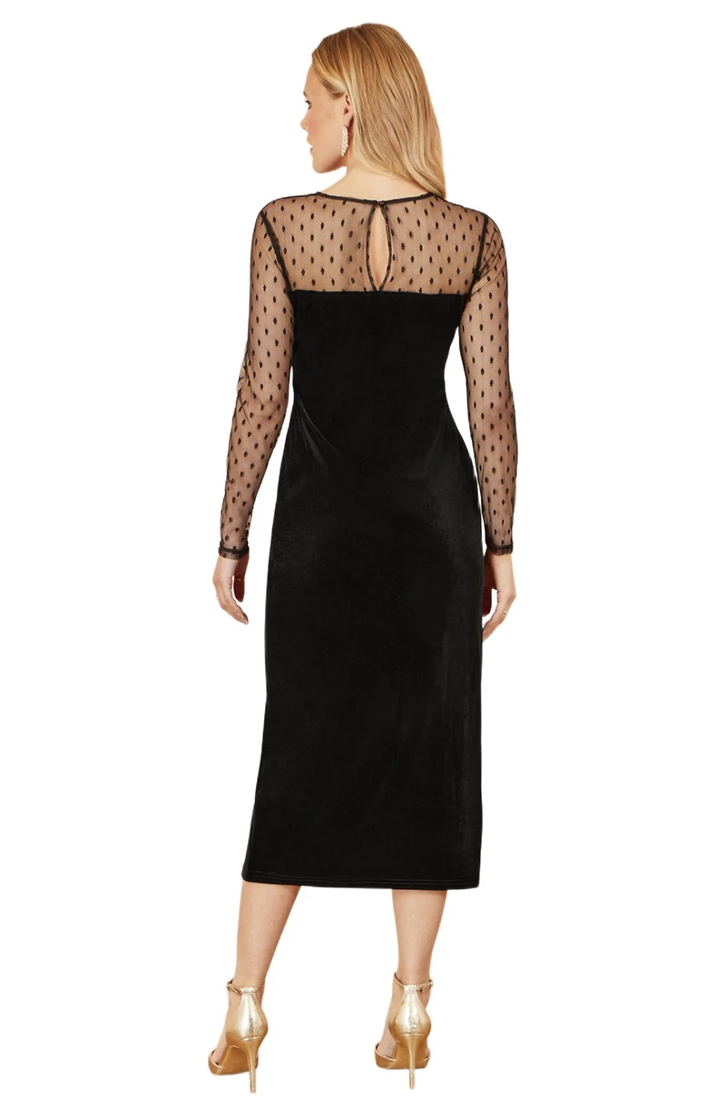 Yumi Women's Velvet With Slash Neckline Midi Dress