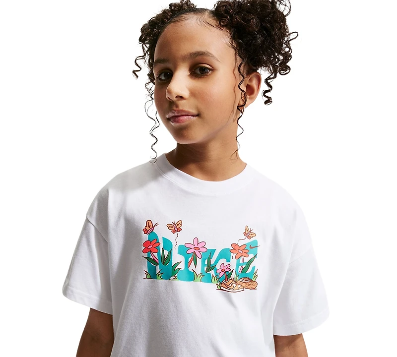 Nike Sportswear Girls' Short-Sleeve T-Shirt