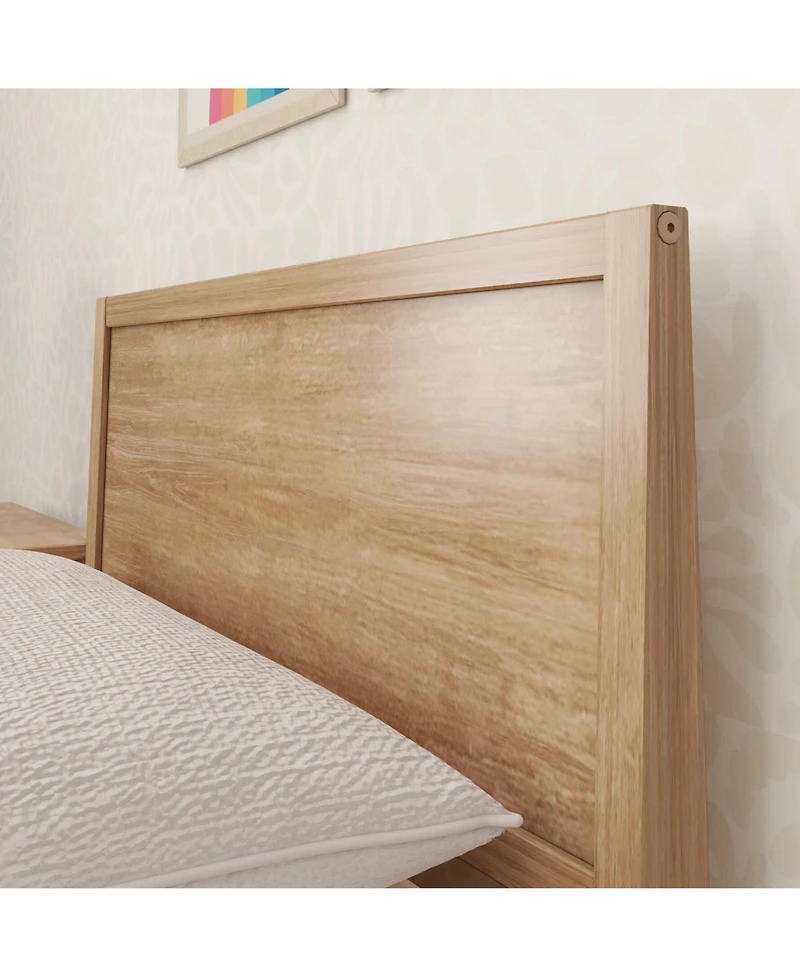 Max & Lily Twin Bed Frame, Solid Wood Classic Platform with Panel Headboard for Kids