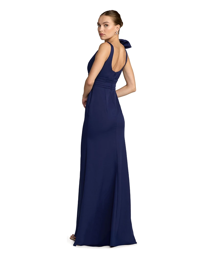 Mac Duggal Women's Scoop Neck Trumpet Gown with Bow Detail