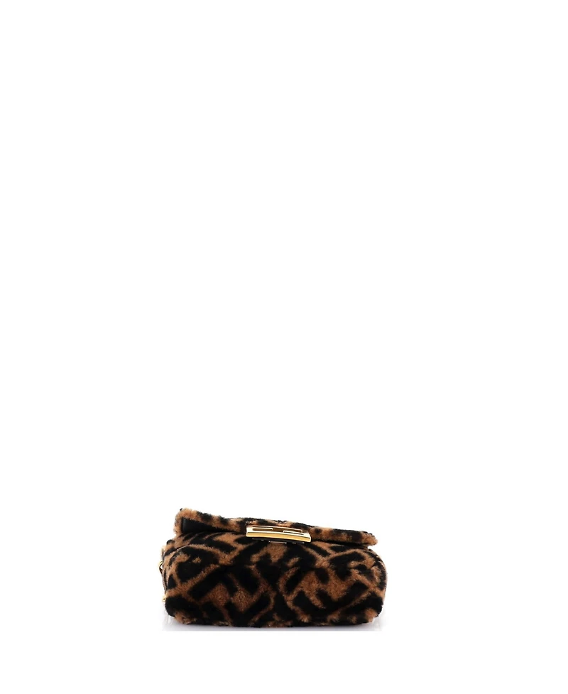 Pre-Owned Fendi Mini Baguette Nm Bag Zucca Shearling