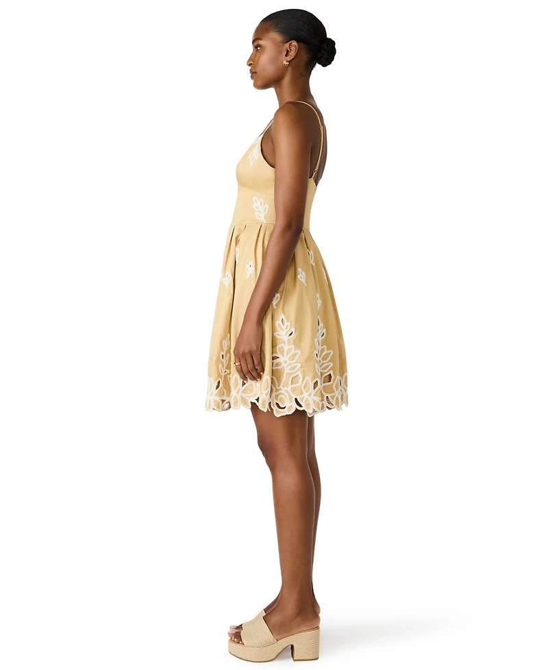 Steve Madden Juniors' Emelia Sweetheart Neck Dress