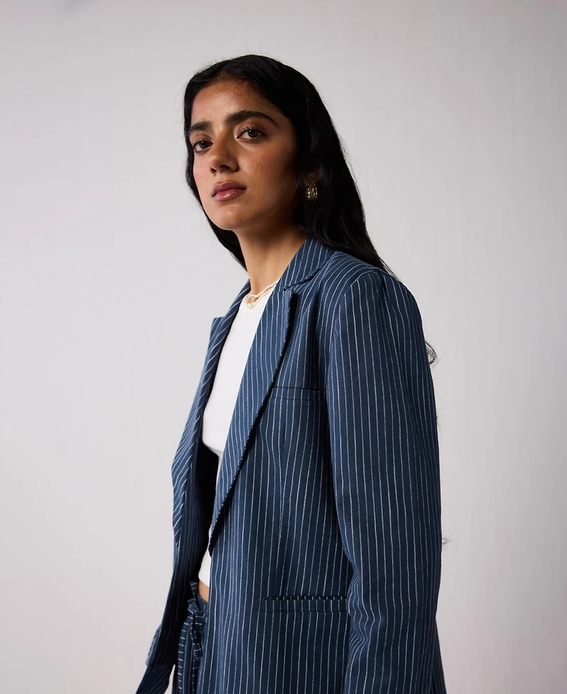 Reistor Women's Weekday Blazer and Wide-leg Drawstring Pants Set