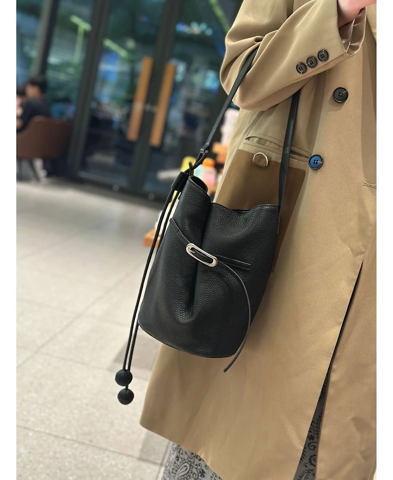Susu Solene Leather Bucket Bag Minimalist Shoulder Crossbody Purse