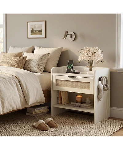 homfan Modern Rattan-Style Bedside Table with Type-c and Usb Charging Station, 2 Drawers, Ample Storage, Wooden Nightstand for Bedroom and Office