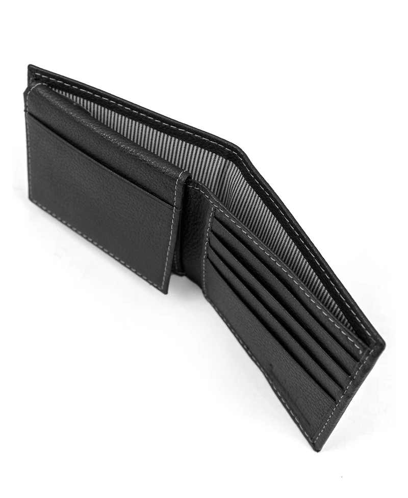 Timberland Men's Sportz Leather Passcase Wallet