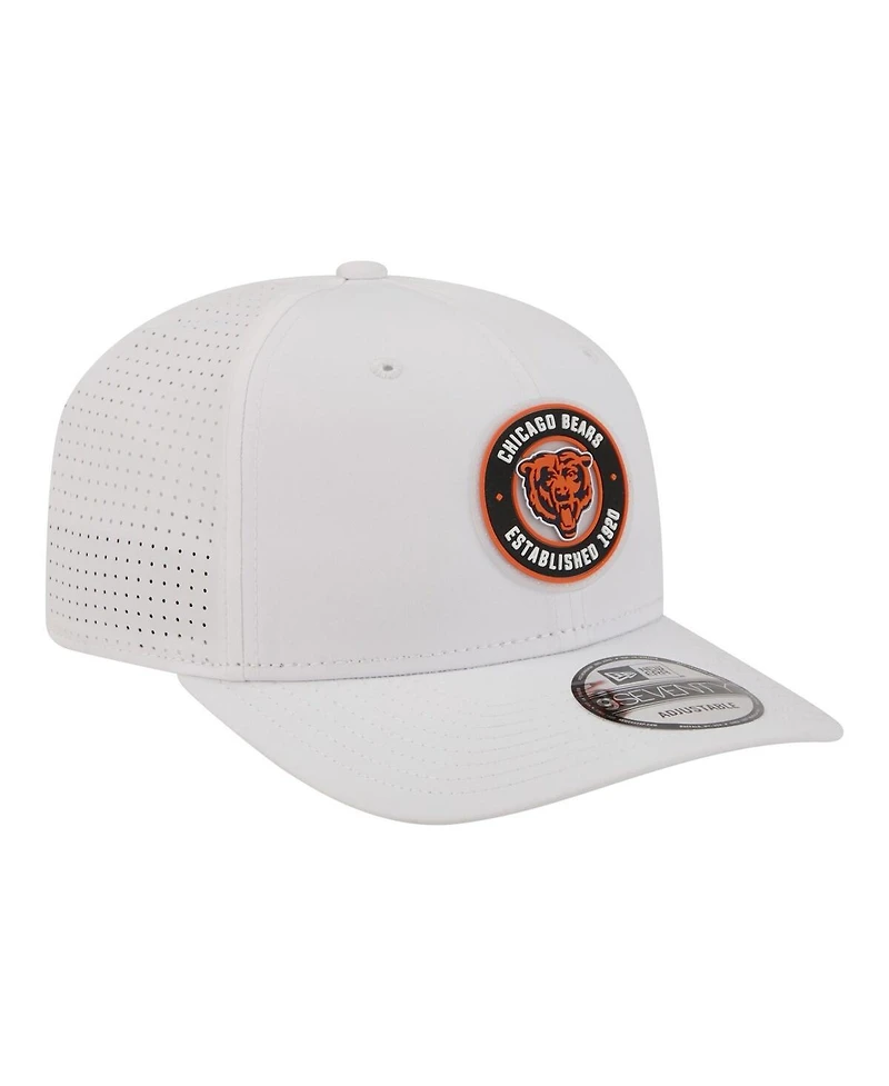 New Era Men's White Chicago Bears Coolera 9SEVENTY Adjustable Hat