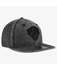 New Era Men's Black New York Knicks Washed Tonal 9FIFTY Snapback Hat