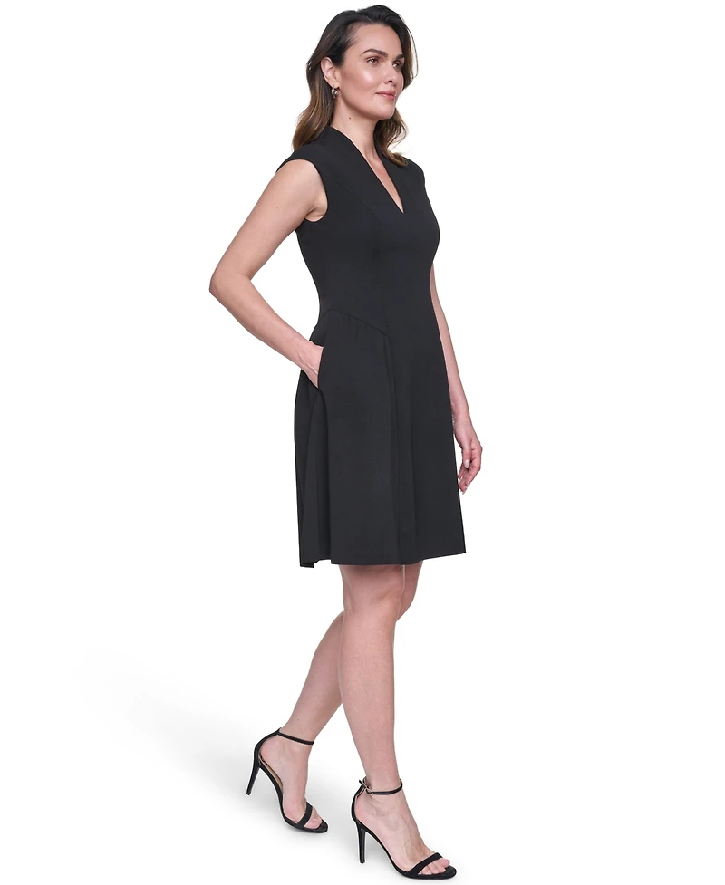 Vince Camuto Petite Crepe V-Neck Short Dress