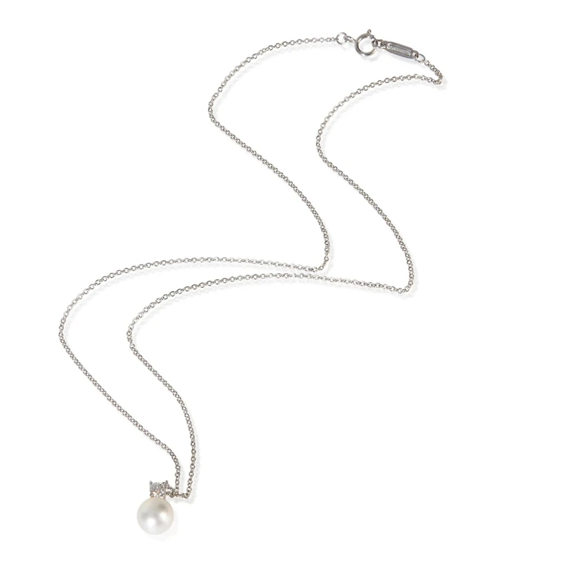 Pre-Owned Tiffany & Co White Gold Pearl and Diamond Signature Pendant