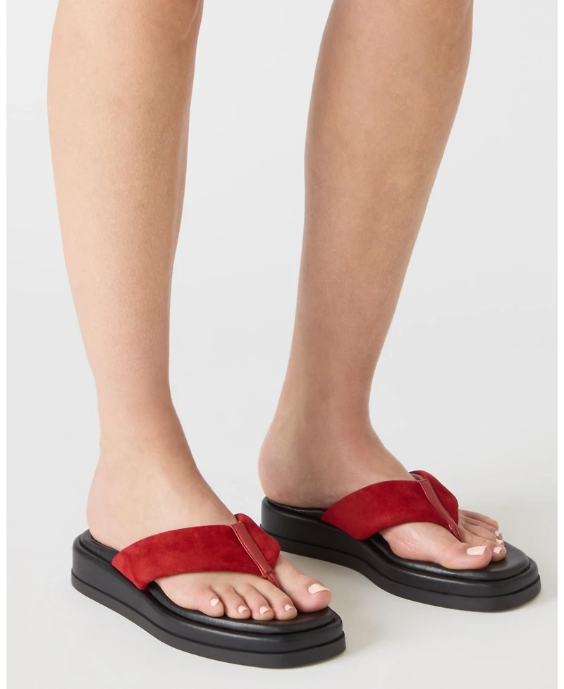 Steve Madden Women's Bella Flatform Slip-On Thong Sandals