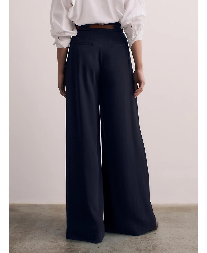 The Fold Women's Lyon Clever Crepe Pants
