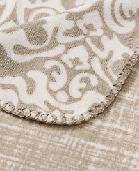 Tahari Home Olivia Reversible Printed Plush Throw, 50" x 70"
