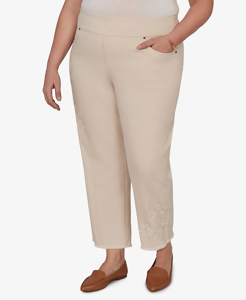Alfred Dunner Plus Camden Market Tonal Floral Applique Ankle Jeans