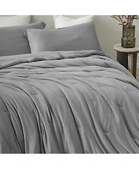 Coma Inducer Chillin Panda Oversized Comforter Set