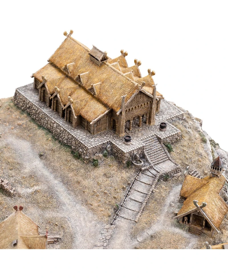 Weta Workshop Limited Edition Polystone The Lord of the Rings Trilogy Edoras Environment