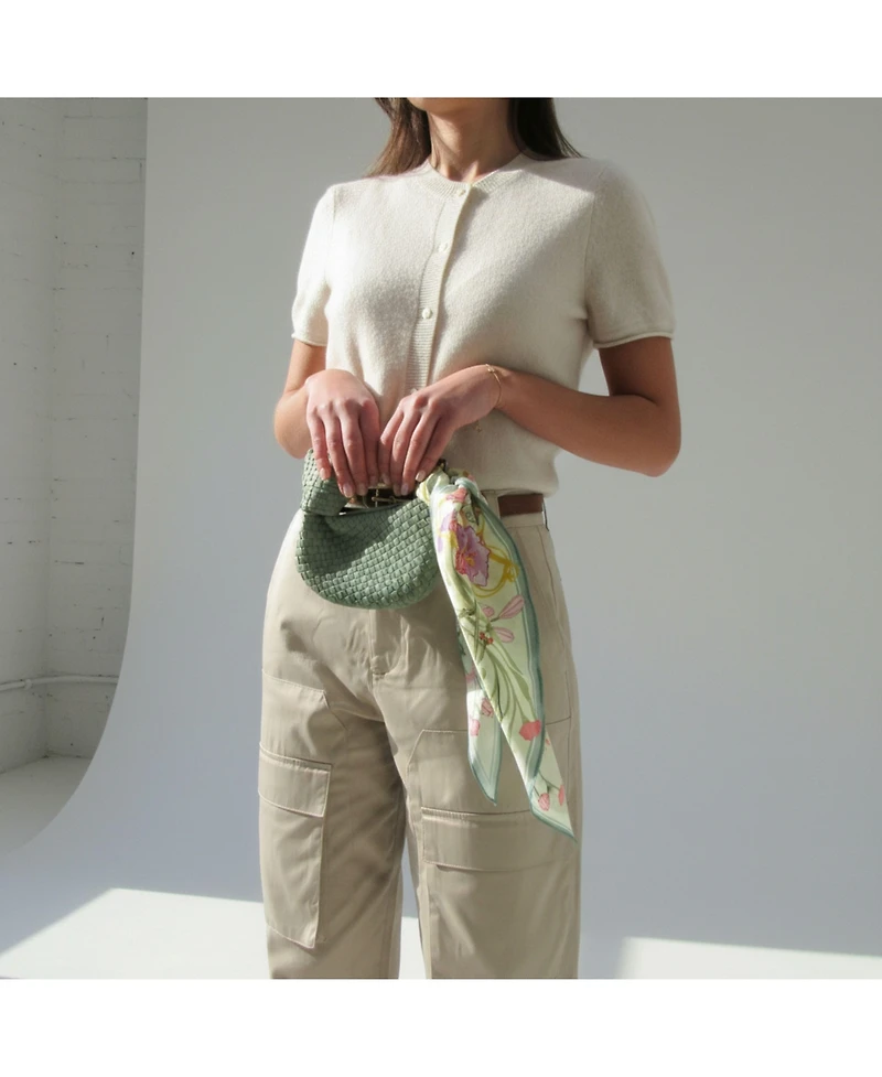 Bespoke Fashion Floral Diamond-Shape Scarf