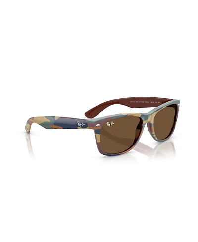 Ray-Ban Unisex New Wayfarer Classic Square Sunglasses, RB2132