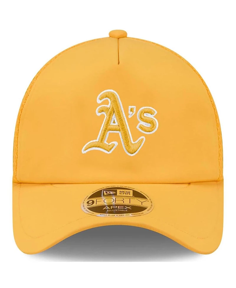 New Era Men's Gold Athletics 2026 Batting Practice Apex 9FORTY Adjustable Trucker Hat