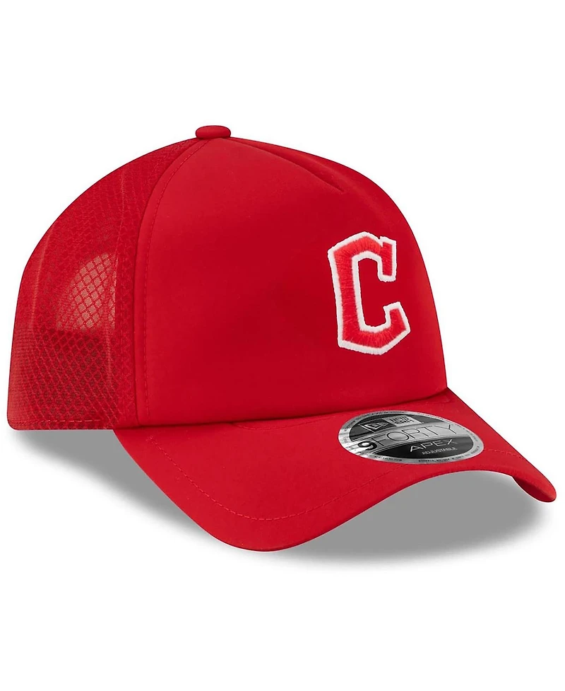 New Era Men's Red Cleveland Guardians 2026 Batting Practice Apex 9FORTY Adjustable Trucker Hat