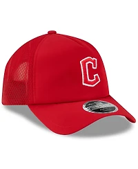 New Era Men's Red Cleveland Guardians 2026 Batting Practice Apex 9FORTY Adjustable Trucker Hat