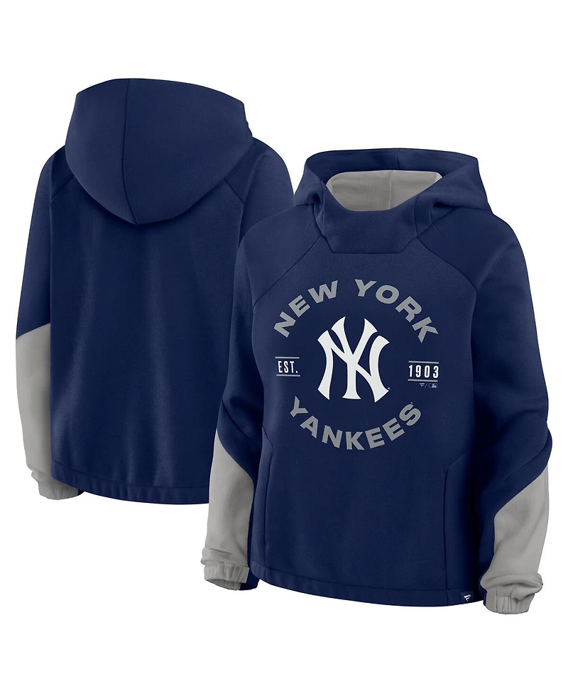 Fanatics Women's Navy New York Yankees Oversized Time to Win Pullover Hoodie