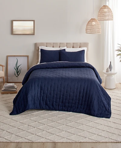 Anne Klein Torringford Jacquard 3-Piece Quilt Set