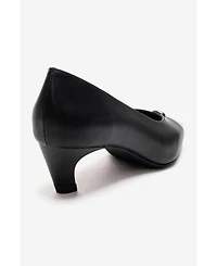 Prologue Shoes Versay Pointed Toe Kitten Heel Pump