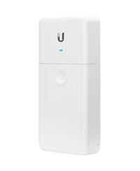Ubiquiti Networks NanoSwitch Outdoor 4-Port PoE Passthrough Switch