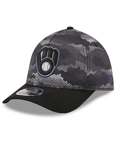New Era Men's Black Milwaukee Brewers Camo 39THIRTY A-Frame Flex Hat