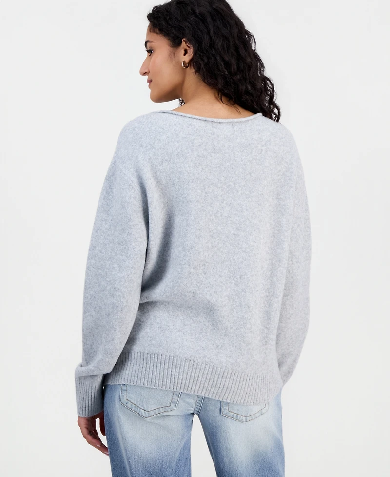 Just Polly Juniors' Sequin Star Slouchy Sweater
