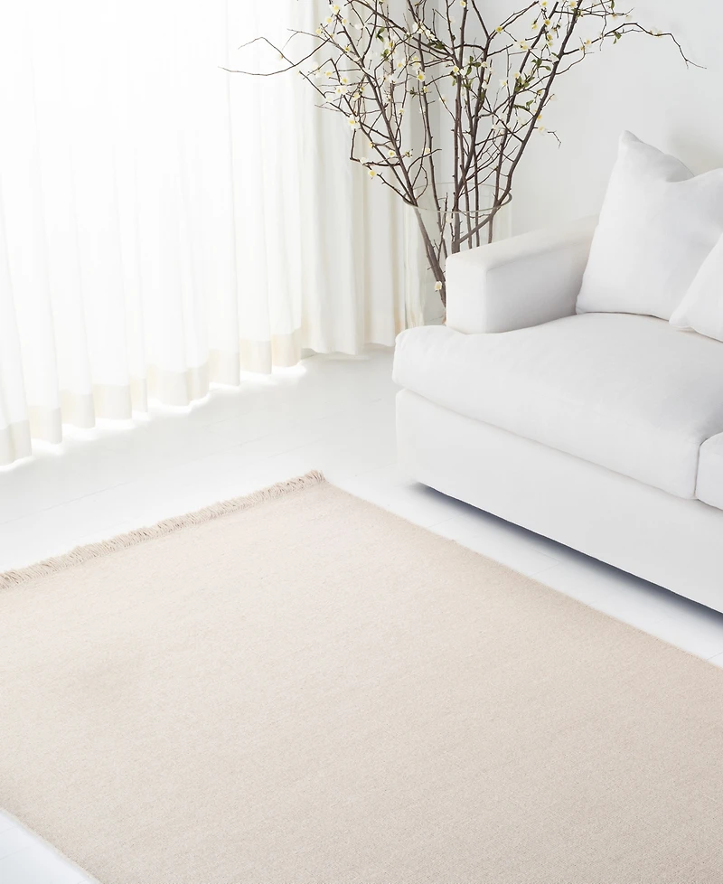 Lauren Ralph Lauren Glenville LRL6360B 4'X6' Area Rug