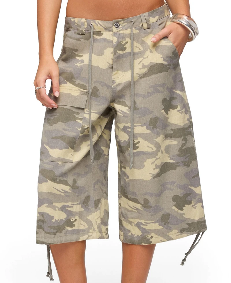 Edikted Women's Camo Cargo Bermuda Shorts