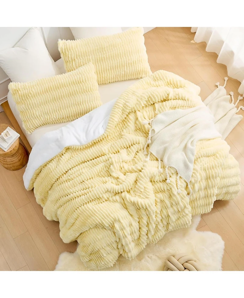 Coma Inducer Chunky Bunny with Frosting - Oversized Comforter Set